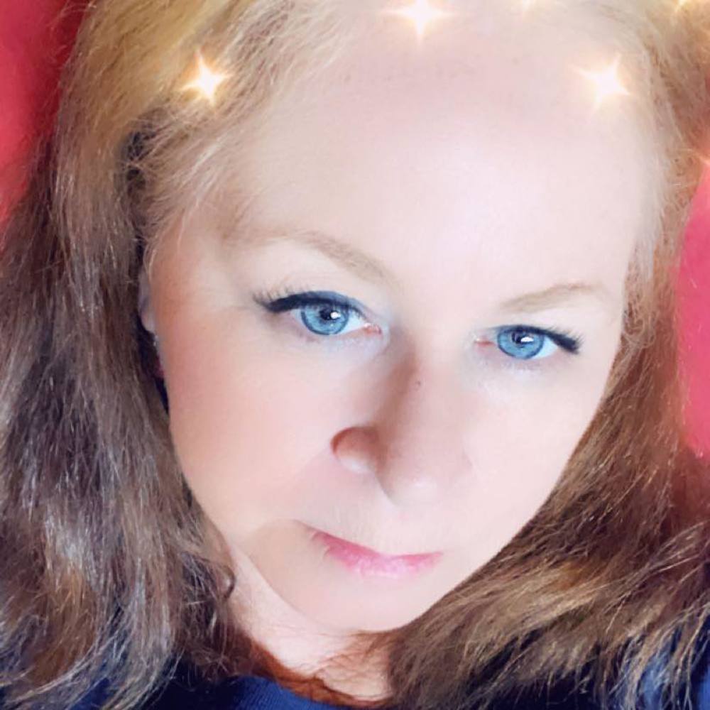 Meet your Posher, Brenda